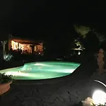 La Cactee Singuliere לינה וארוחת בוקר בזייה